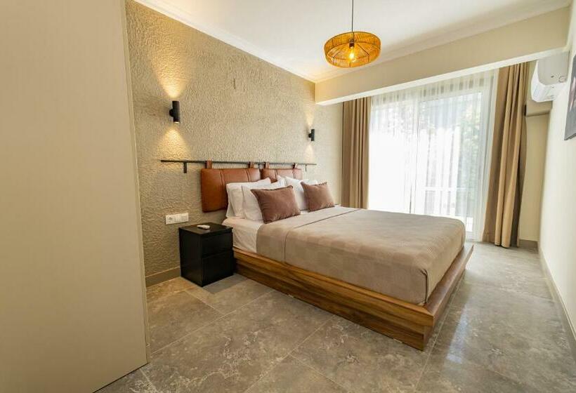 Deluxe Svit Havsutsikt, Bd Suites