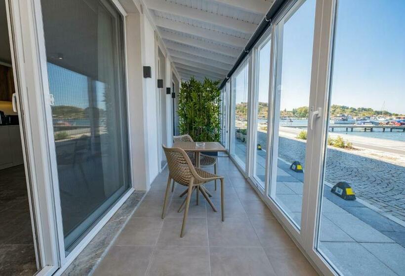 Svit med Terrass, Bd Suites