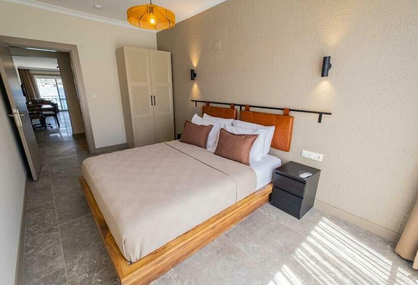 Deluxe Svit Havsutsikt, Bd Suites