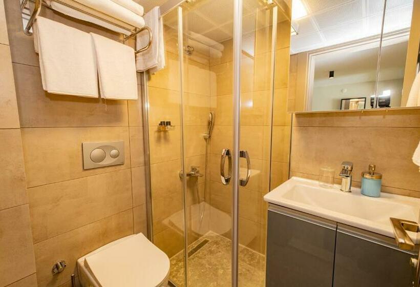 Deluxe Svit Havsutsikt, Bd Suites