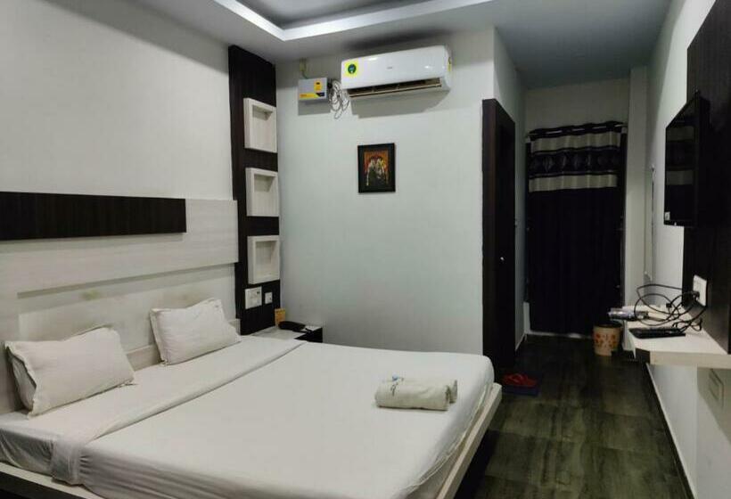 Номер Deluxe, Cipron Inn
