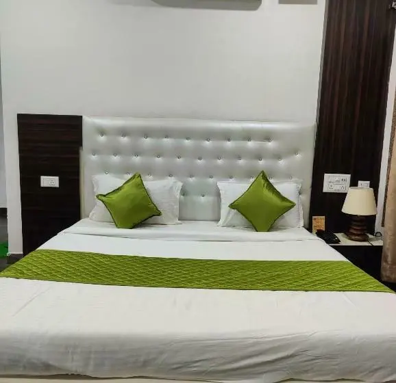 Suite Executiva, Cipron Inn