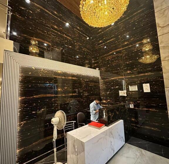 シングルデラックスルーム, Tri