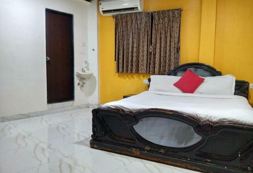 デラックスルーム, Tri