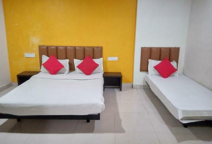 デラックストリプルルーム, Tri