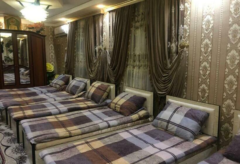 Cama em Quarto Partilhado, Farida Bonu Sam