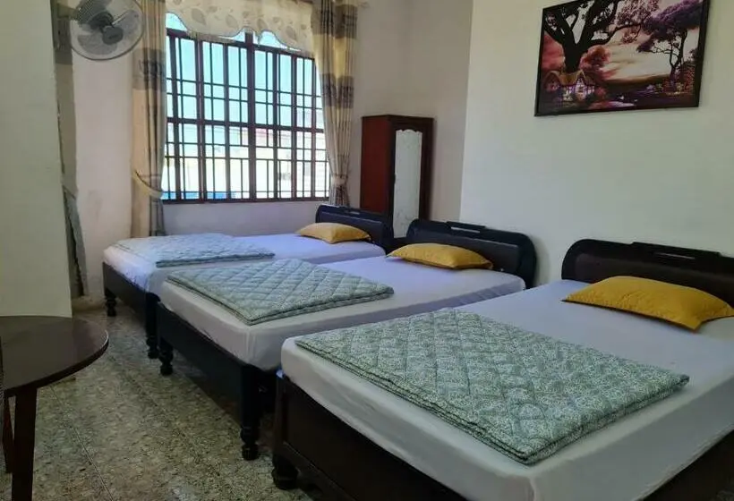 اتاق خانوادگی, Nhà Nghỉ Bắc Nam