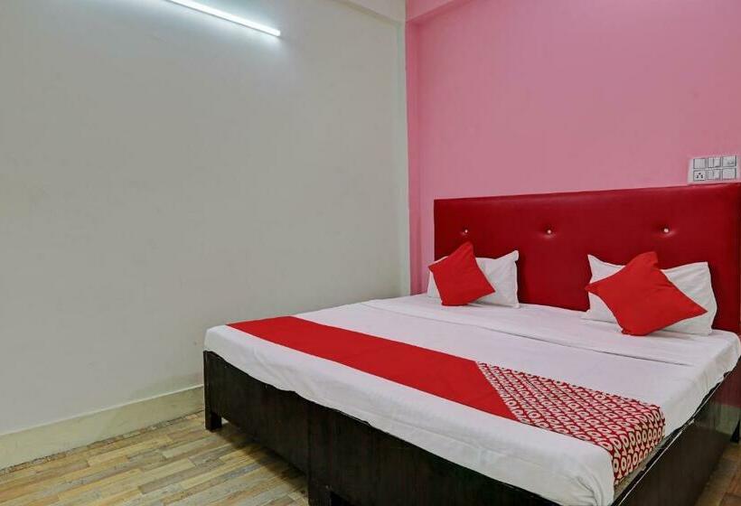 Quarto Triplo Clássico, Oyo Flagship Relax Stay In
