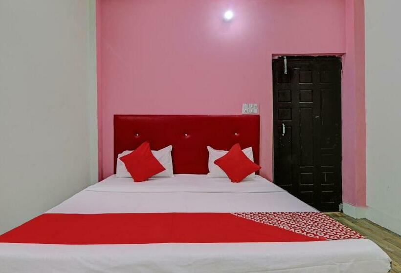 Quarto Triplo Clássico, Oyo Flagship Relax Stay In