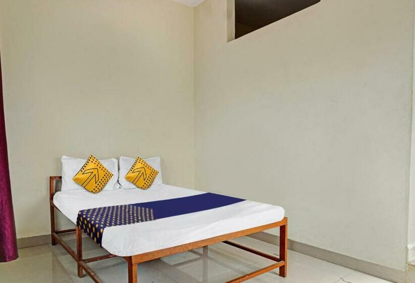 Трехместный Номер Классика, Spot On Yash Lodge