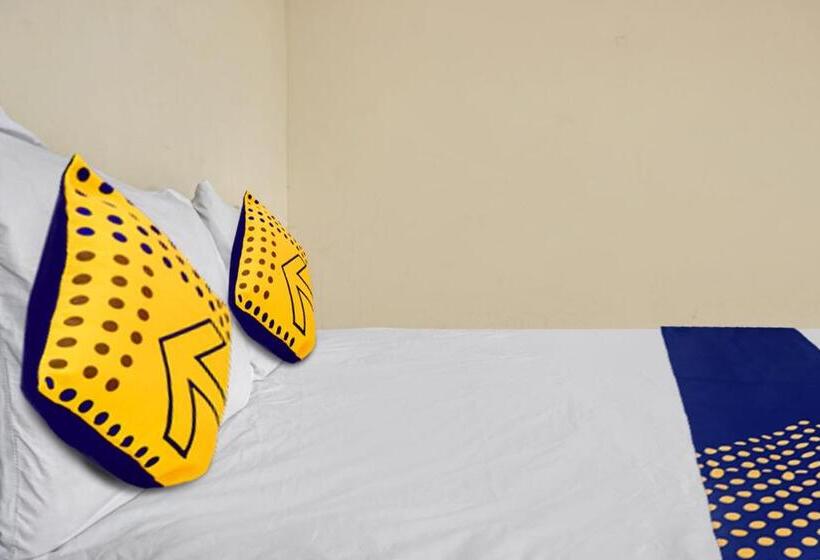 Трехместный Номер Классика, Spot On Yash Lodge