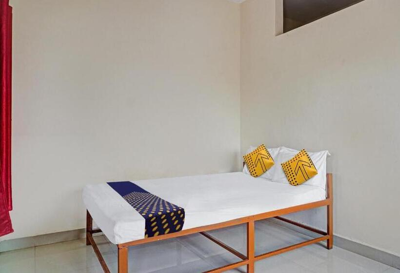 Трехместный Номер Классика, Spot On Yash Lodge