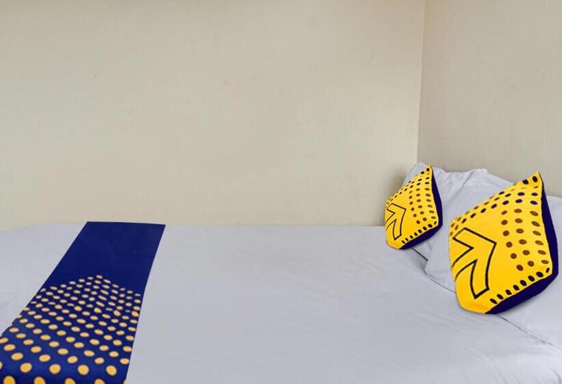 Трехместный Номер Классика, Spot On Yash Lodge