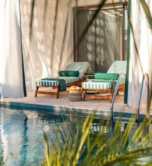 Номер Стандарт Вид на Бассейн, Voger Alaçatı Prive