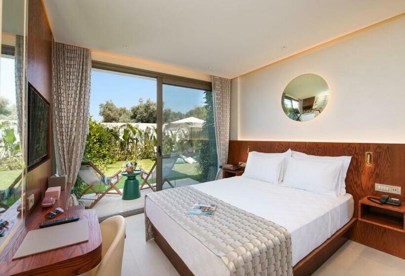 Номер Стандарт Вид на Сад, Voger Alaçatı Prive