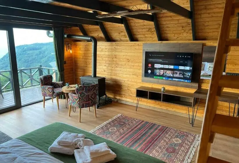 Perhehuone Merinäkymä, Defne Bungalow Yomra