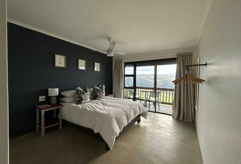 اتاق استاندارد با چشم‌انداز کوهستان, Clearwater Farm Venue