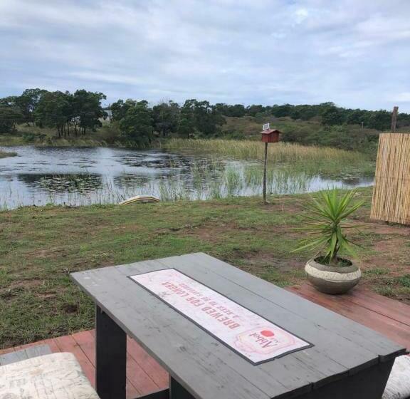 Номер Стандарт Вид на Озеро, Do Not Stay