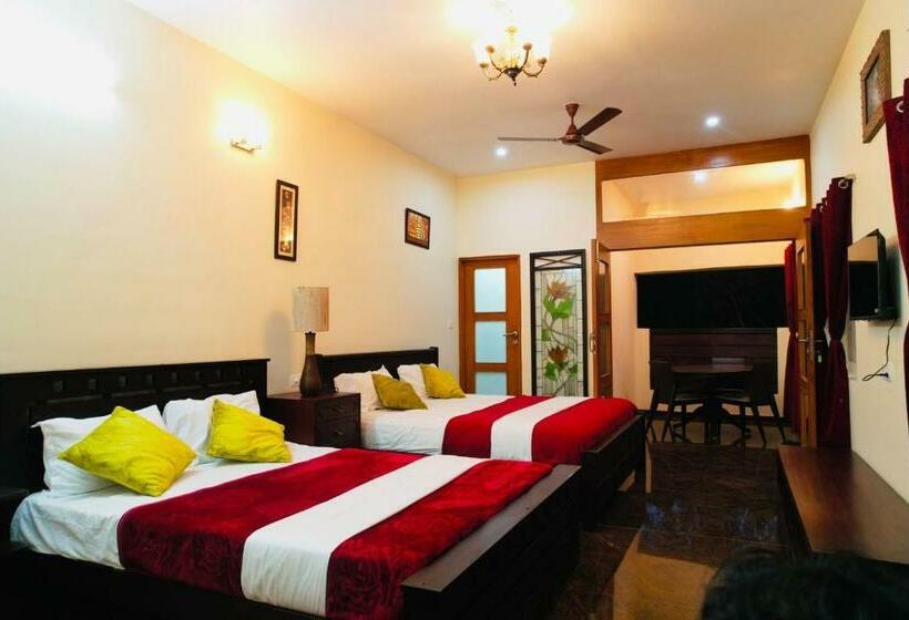 Quarto Deluxe com Sacada, Forest View Resort