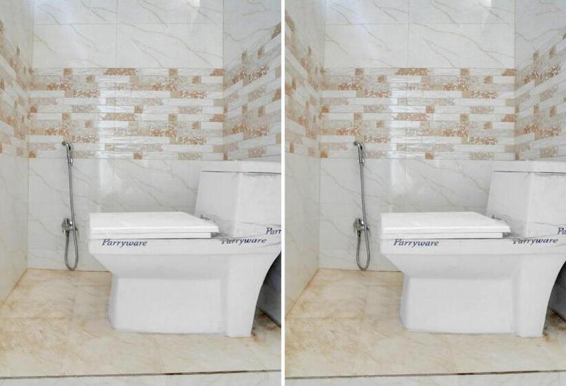 חדר קלאסי לשלושה, Oyo Flagship Hotel Prince Inn And Banquet Hall