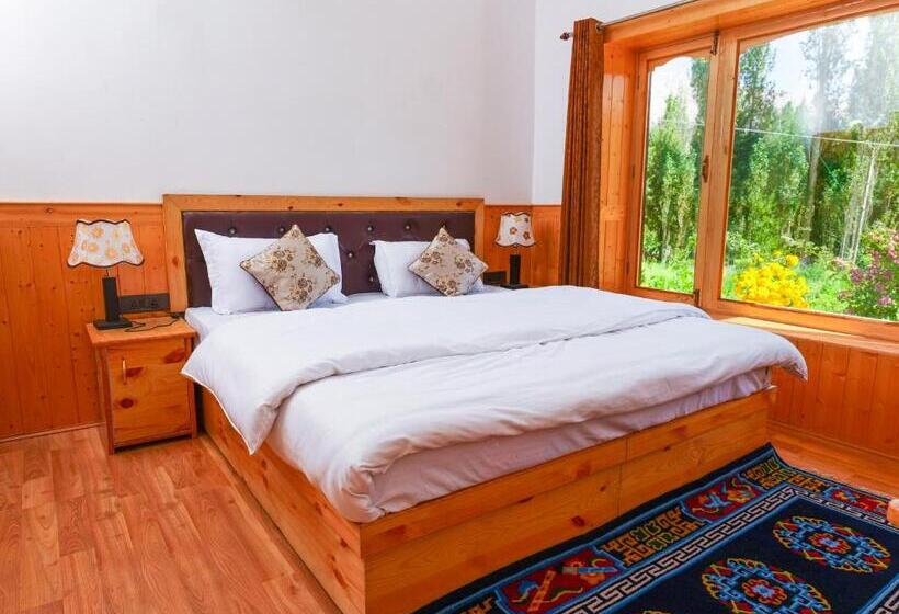 חדר סטנדרט נוף להרים, De Khama