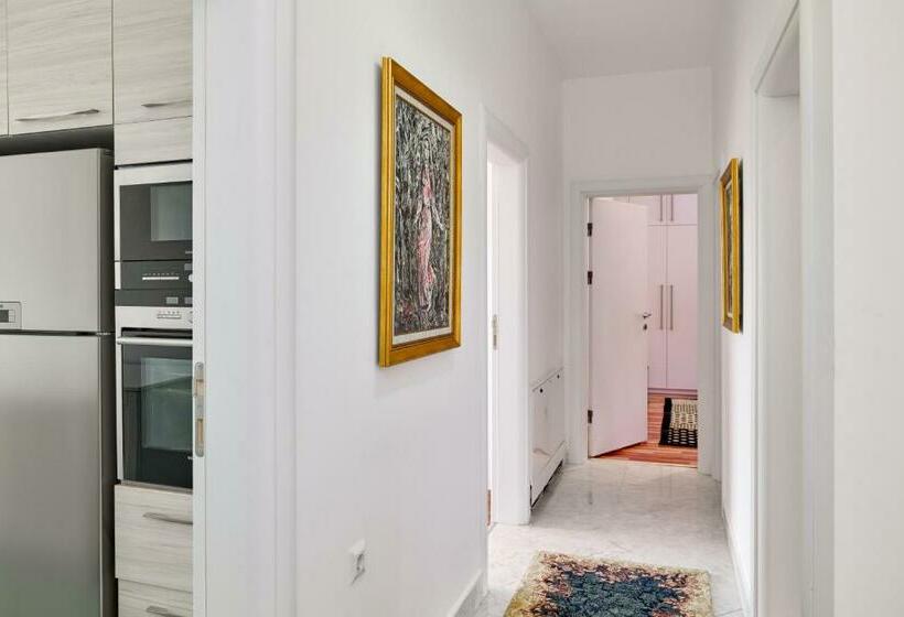 شقة غرفة واحدة مطلة على حمام السباحة, Beyaz Köşk Geyve