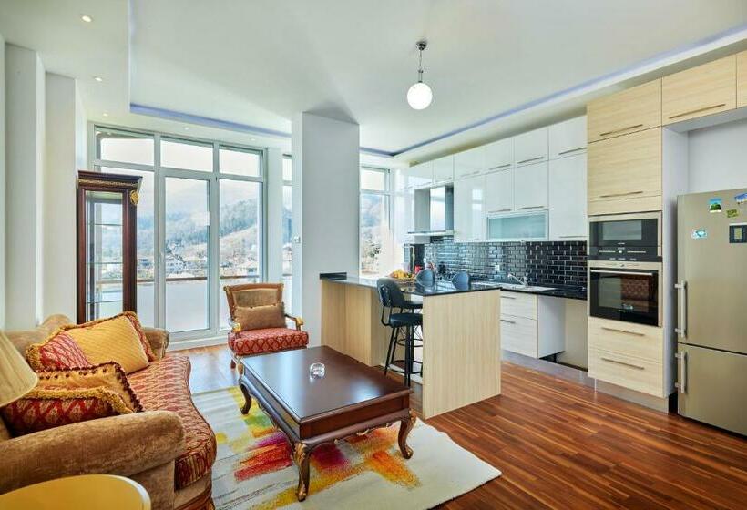 شقة 3 غرف, Beyaz Köşk Geyve