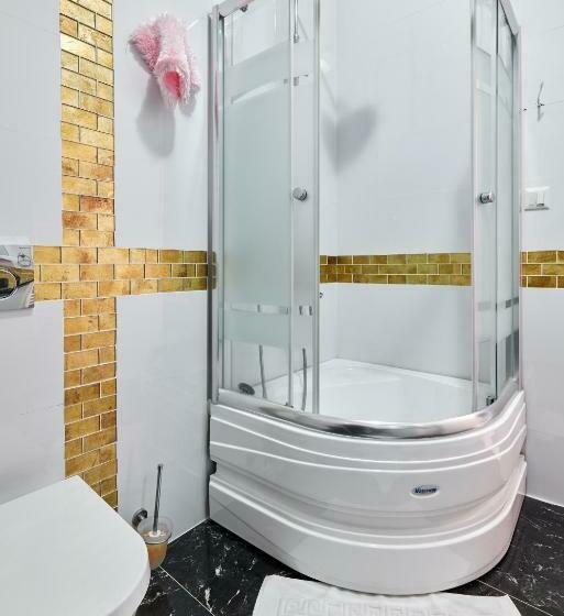 شقة 3 غرف, Beyaz Köşk Geyve