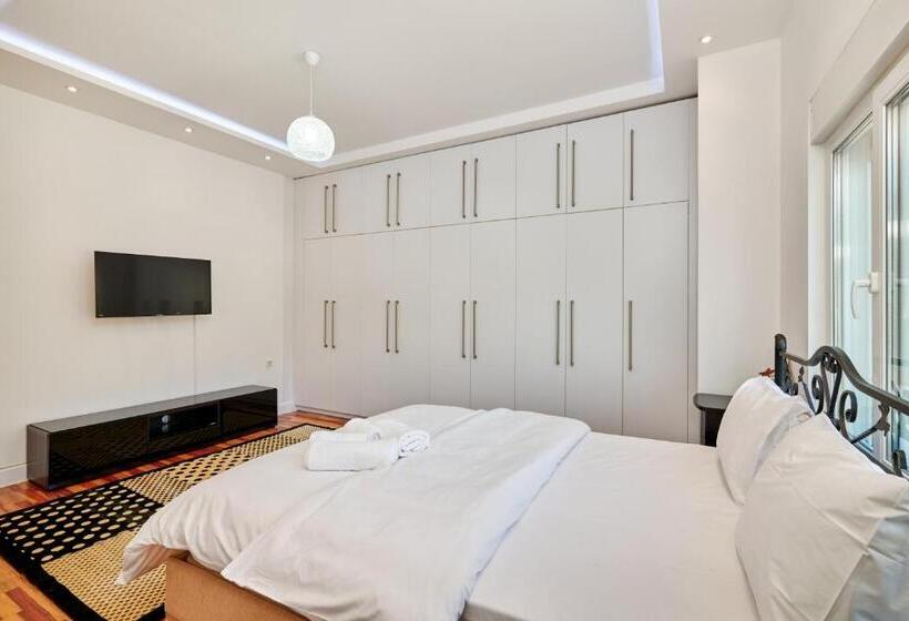 شقة غرفة واحدة مطلة على حمام السباحة, Beyaz Köşk Geyve