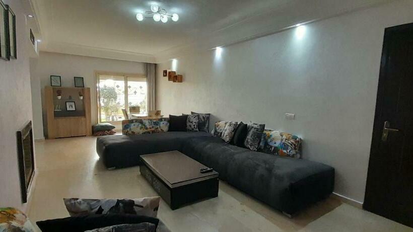 带2个卧室的公寓, Corniche Casablanca