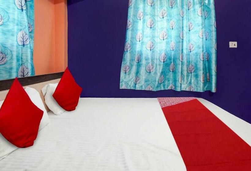 Трехместный Номер Классика, Oyo Flagship 81455 Hotel Rm
