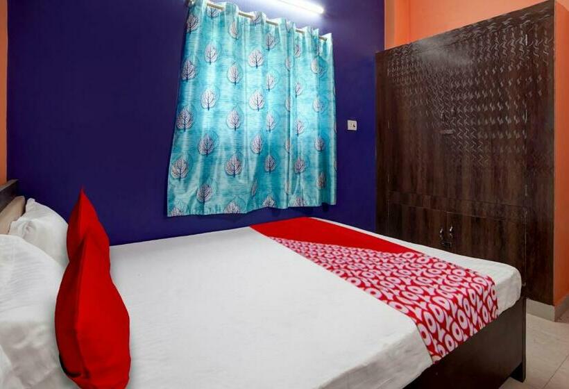 חדר קלאסי לשלושה, Oyo Flagship 81455 Hotel Rm