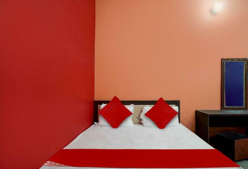 חדר קלאסי לשלושה, Oyo Flagship 81455 Hotel Rm