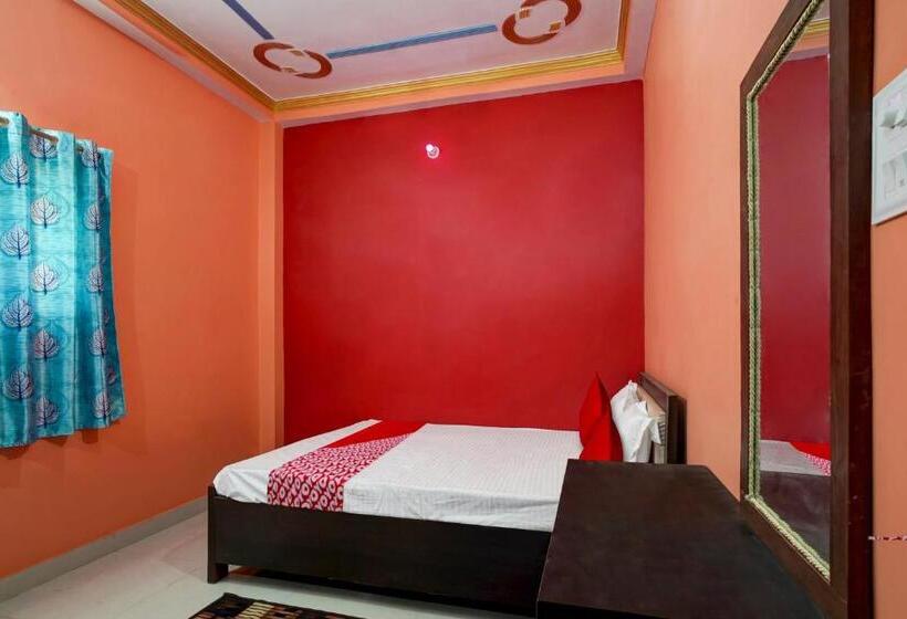 Трехместный Номер Классика, Oyo Flagship 81455 Hotel Rm