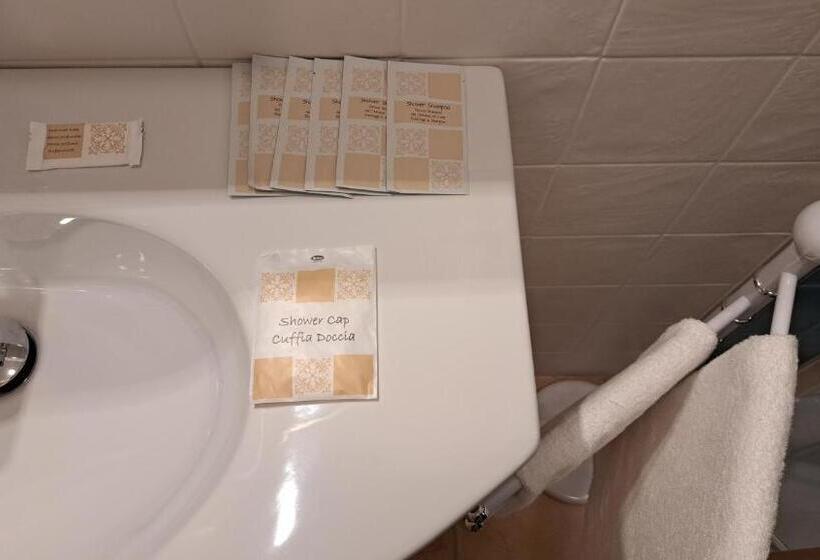 스탠다드 룸, Papaveri Del Conero Affittacamere