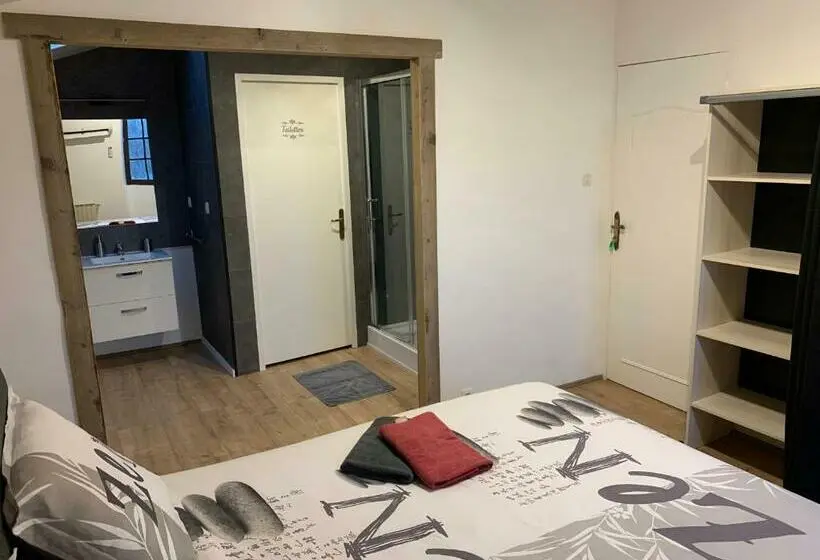 スタンダードルーム, Chambre D Hôtes Naturiste Le Jardin Des Hirondelles