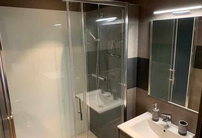 Стандартный Номер Кровать Кинг, Chambre D Hôtes Naturiste Le Jardin Des Hirondelles