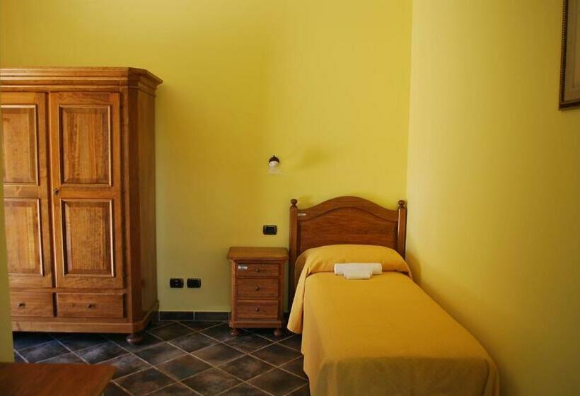 标准单人间, Agriturismo Roseto