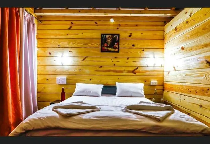 スイート, Kaas Woods Resort, Satara
