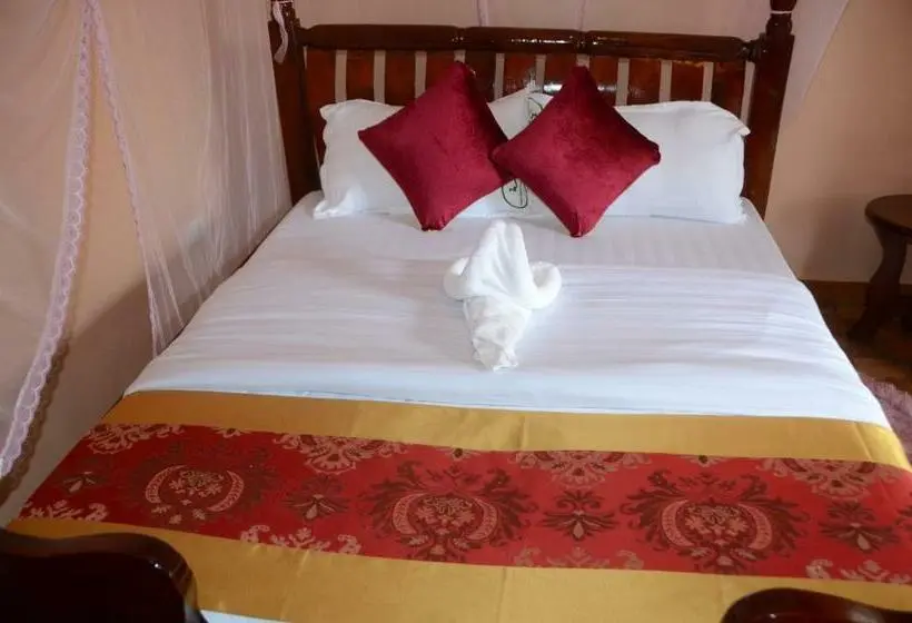 اتاق لوکس با بالکن, Wamala Resort Hotel Ssese