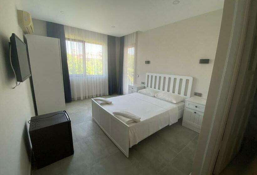 اتاق استاندارد با چشم‌انداز باغ, La Sorella Butik