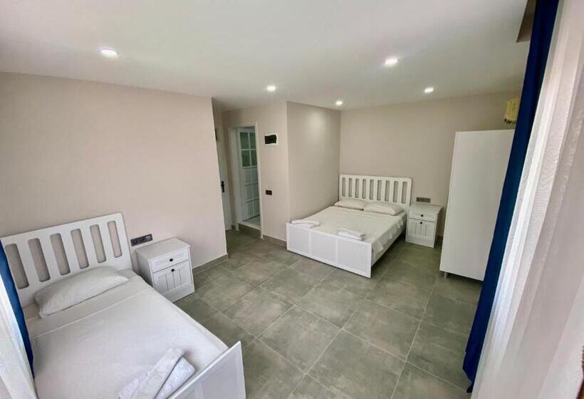 اتاق استاندارد با بالکن, La Sorella Butik