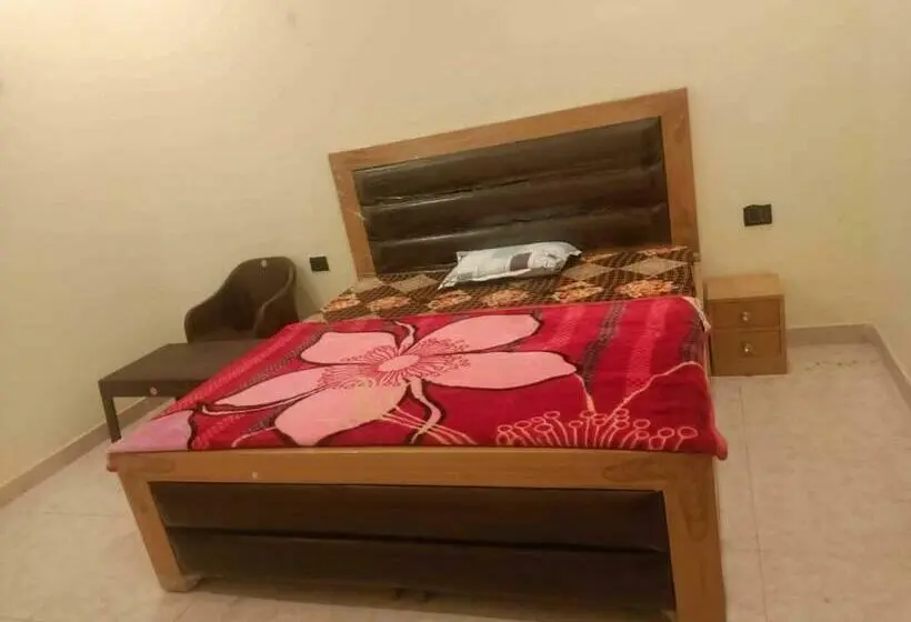 トリプルクラシックルーム, Oyo 80841 Pari Guest House