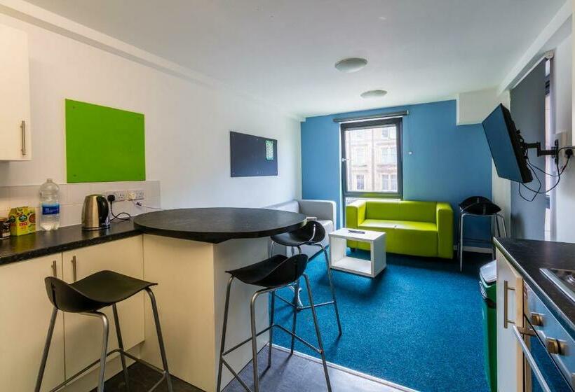 חדר סטנדרט, Destiny Student Shrubhill   Campus Accommodation