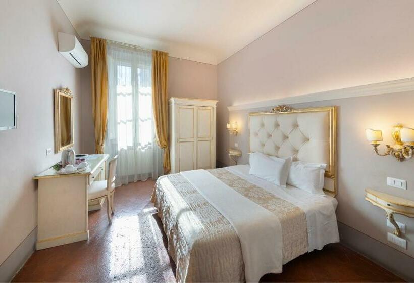 Superior Room with Balcony