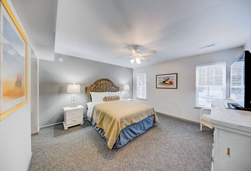 Люкс 3 Спальни, Hilton Vacation Club Beachwoods Kitty Hawk