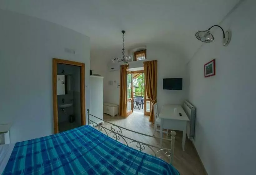 اتاق استاندارد, Agriturismo Orrido Di Pino