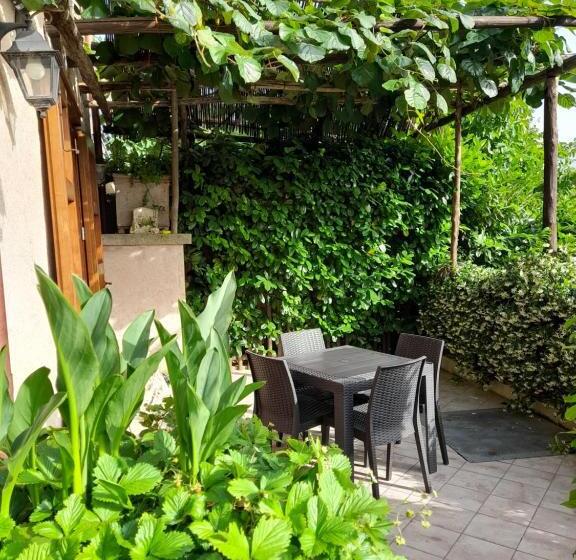 Standard Szoba, Agriturismo Orrido Di Pino