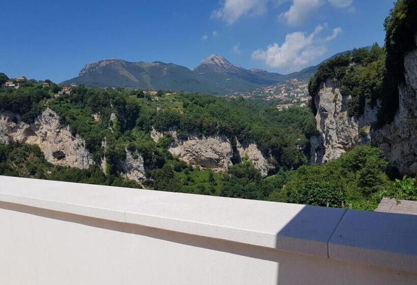 Deluxe Szoba, Agriturismo Orrido Di Pino