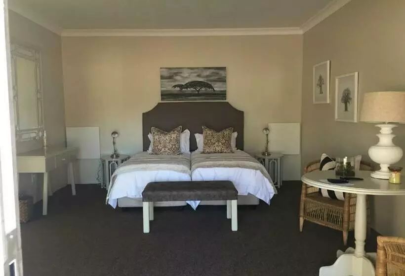 デラックスルーム, Elgin Guest House